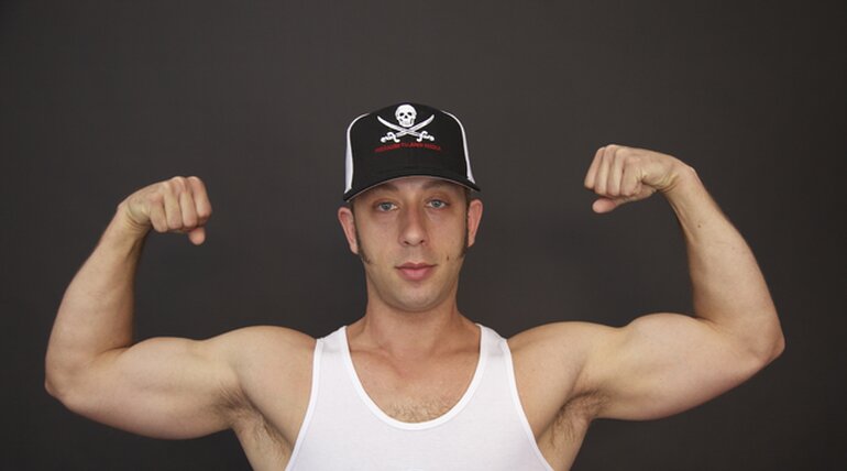 John Dahl in JOHN SWALLOWS EIGHT