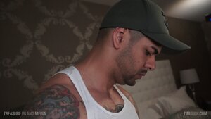 Sky Connelly & Julian D'Marco