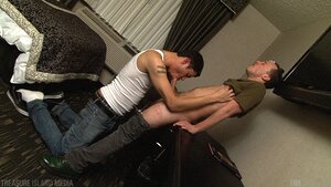 Jay Elliott & Alex