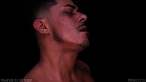 Anthony Grey & Cesar Xes