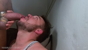 Gettin’ Dad Off: William Matthews & Maxxx Stark